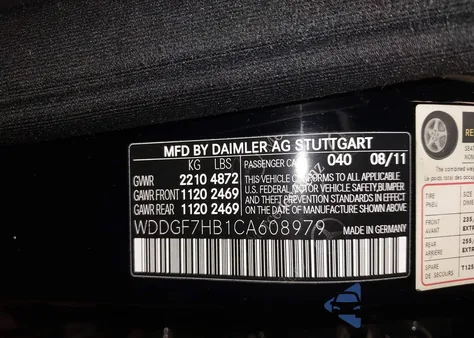 2012 Mercedes-Benz C 63 Amg из США, поврежденный, VIN WDDGF7HB1CA608979